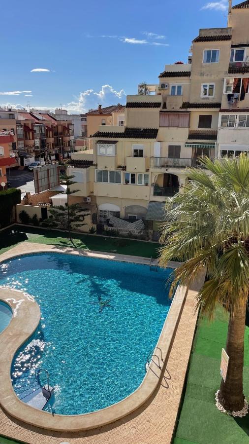 Isla Verde Apartment Торевьиа Экстерьер фото