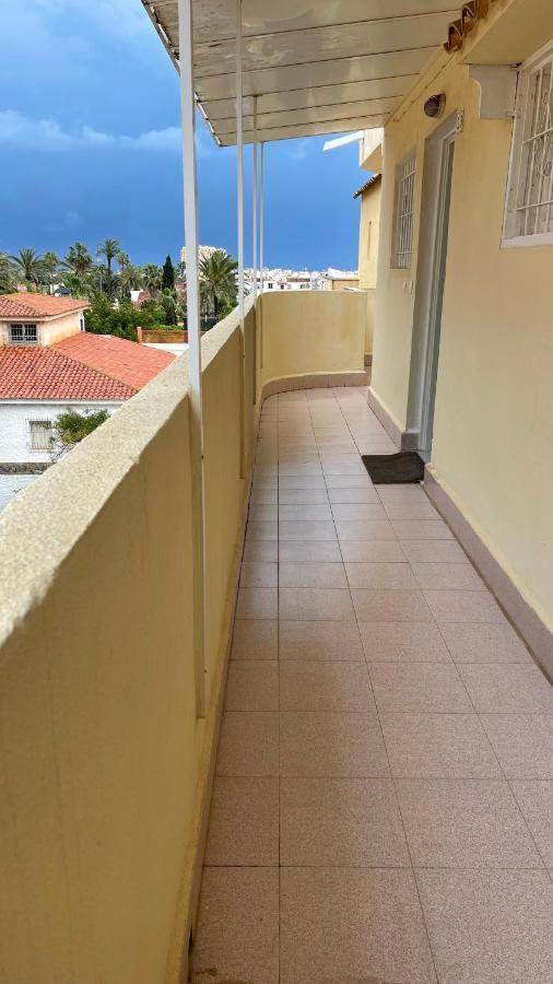 Isla Verde Apartment Торевьиа Экстерьер фото