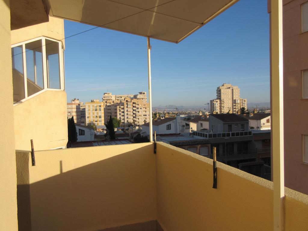 Isla Verde Apartment Торевьиа Экстерьер фото