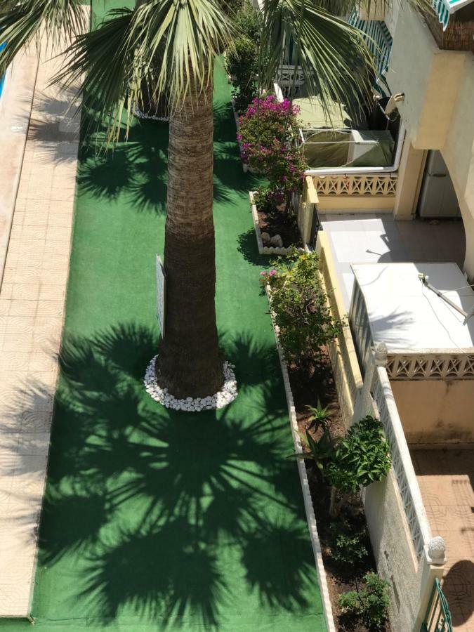 Isla Verde Apartment Торевьиа Экстерьер фото
