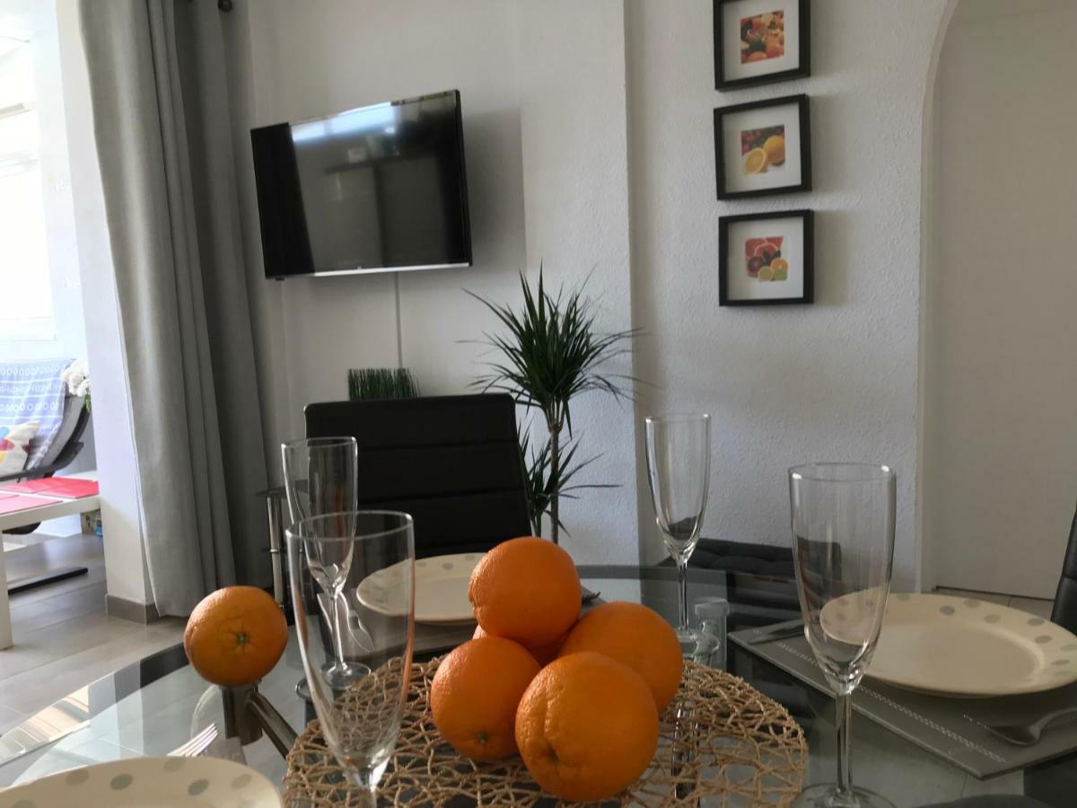 Isla Verde Apartment Торевьиа Экстерьер фото