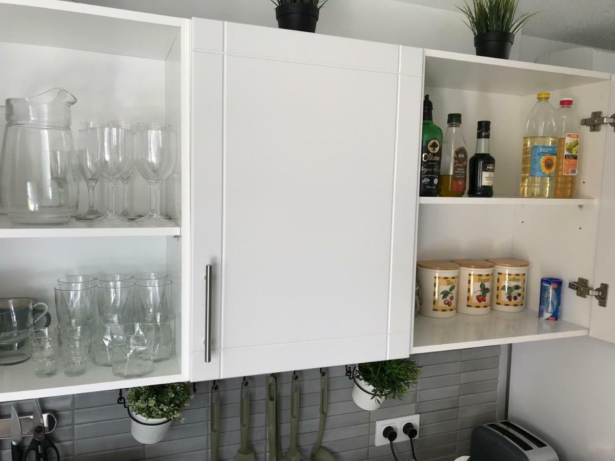 Isla Verde Apartment Торевьиа Экстерьер фото